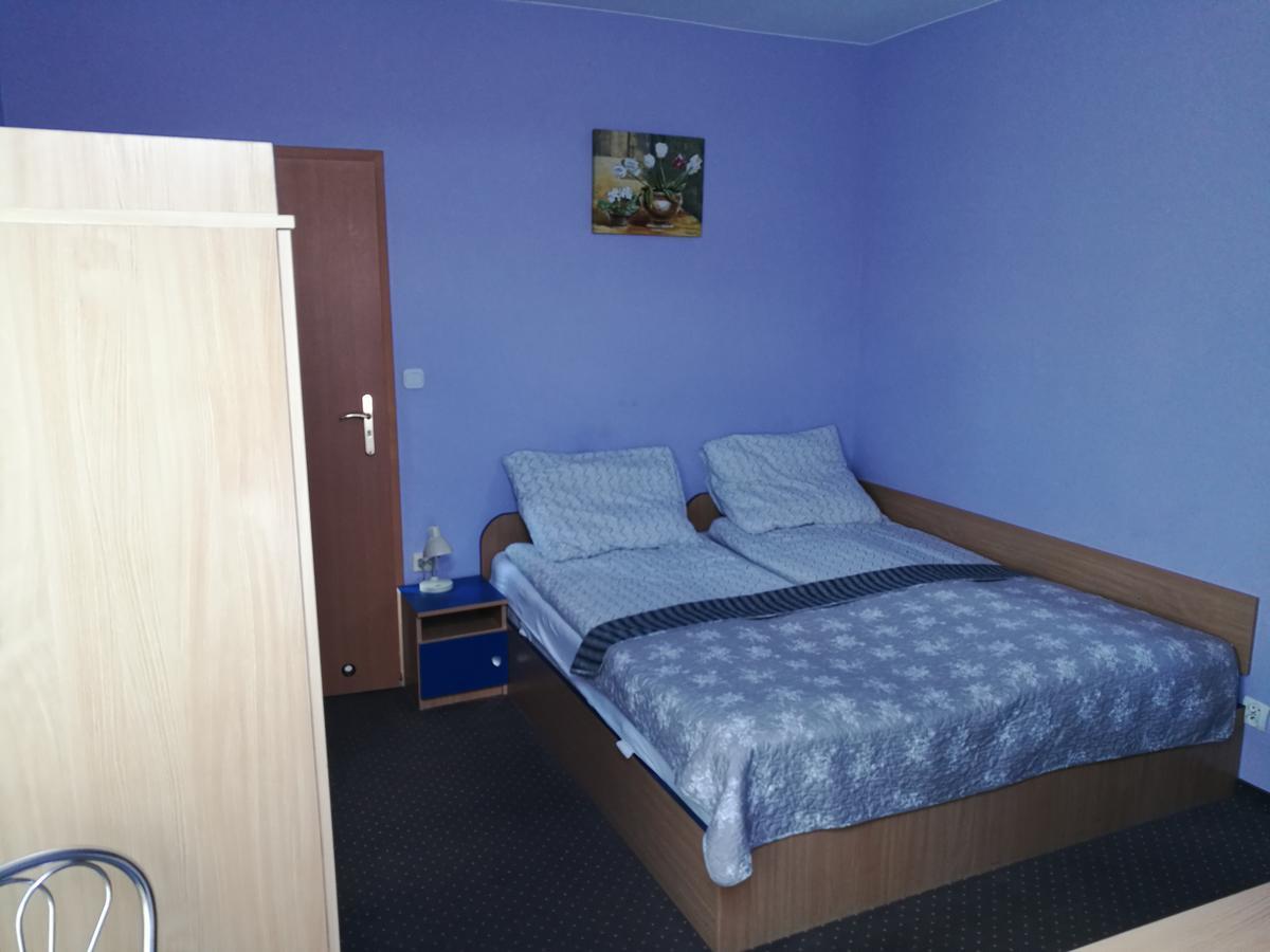 Hotelik U Sasiada Ольштын Экстерьер фото